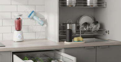 5 produtos que resolvem problemas do dia a dia como blender portátil, escova elétrica de limpeza, organizadores de gaveta, prateleira de armário e dispenser de detergente